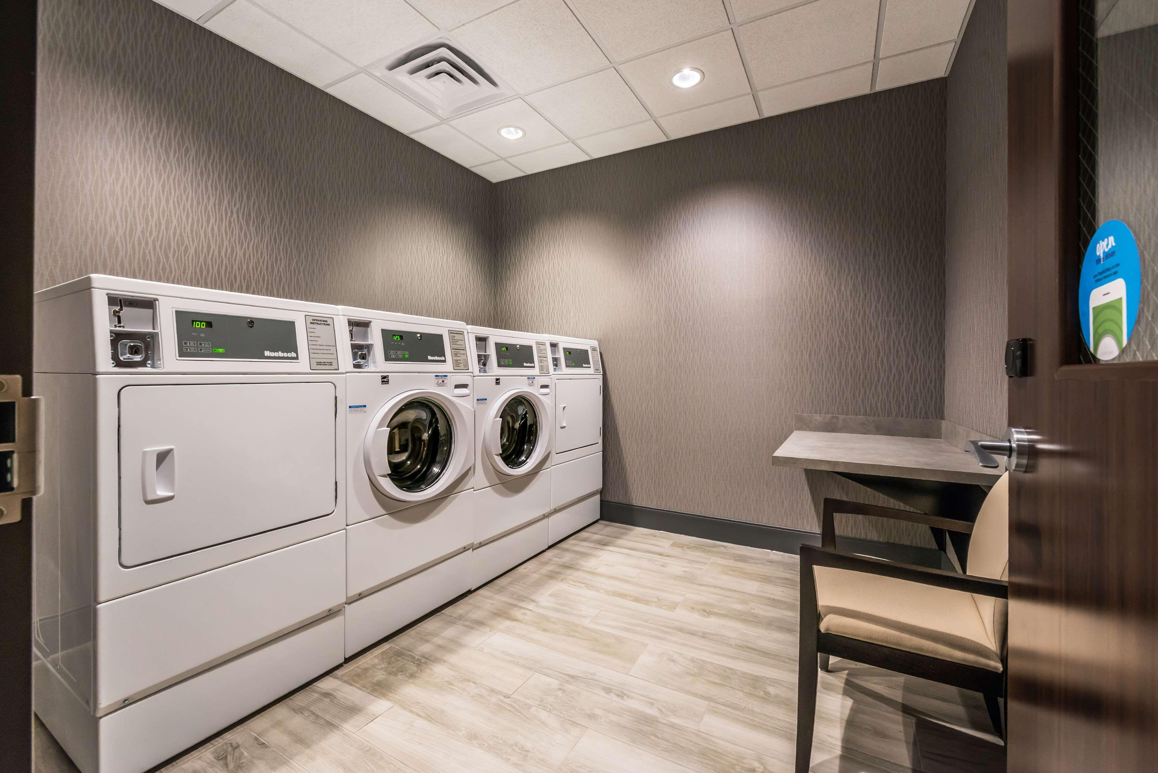 Hampton Inn & Suites Wixom/Novi/Detroit, Mi Dış mekan fotoğraf